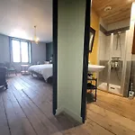 Oda ve Kahvaltı Coeurdacier