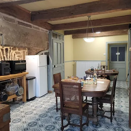 Coeurdacier Alojamento de Acomodação e Pequeno-almoço Monthureux-sur-Saône